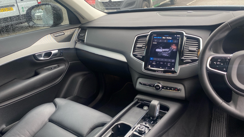 Volvo XC90 2.0 B5P [250] Plus Dark 5dr AWD Geartronic Petrol Estate